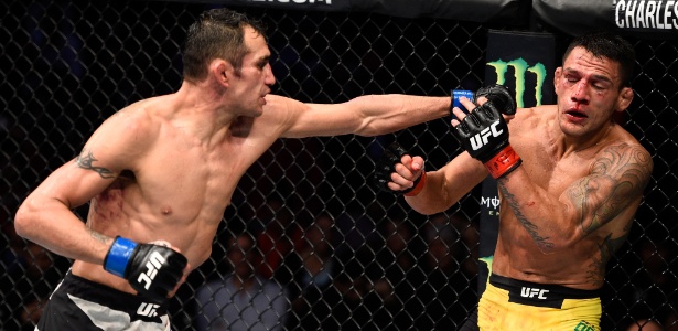 Rafael dos Anjos vinha de duas derrotas seguidas no UFC - Jeff Bottari/Zuffa LLC/Zuffa LLC via Getty Images