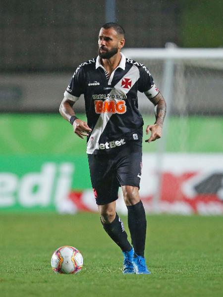 Zagueiro Leandro Castan tem exercido a função de capitão além das quatro linhas no Vasco da Gama - Rafael Ribeiro / Vasco