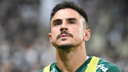 No radar do Fluminense, Willian manteve regularidade na temporada do Palmeiras