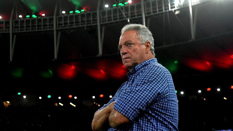 Abel Braga, ex-técnico do Fluminense, durante partida contra o Oriente Petrolero, na Sul-Americana - Mailson Santana/Fluminense FC
