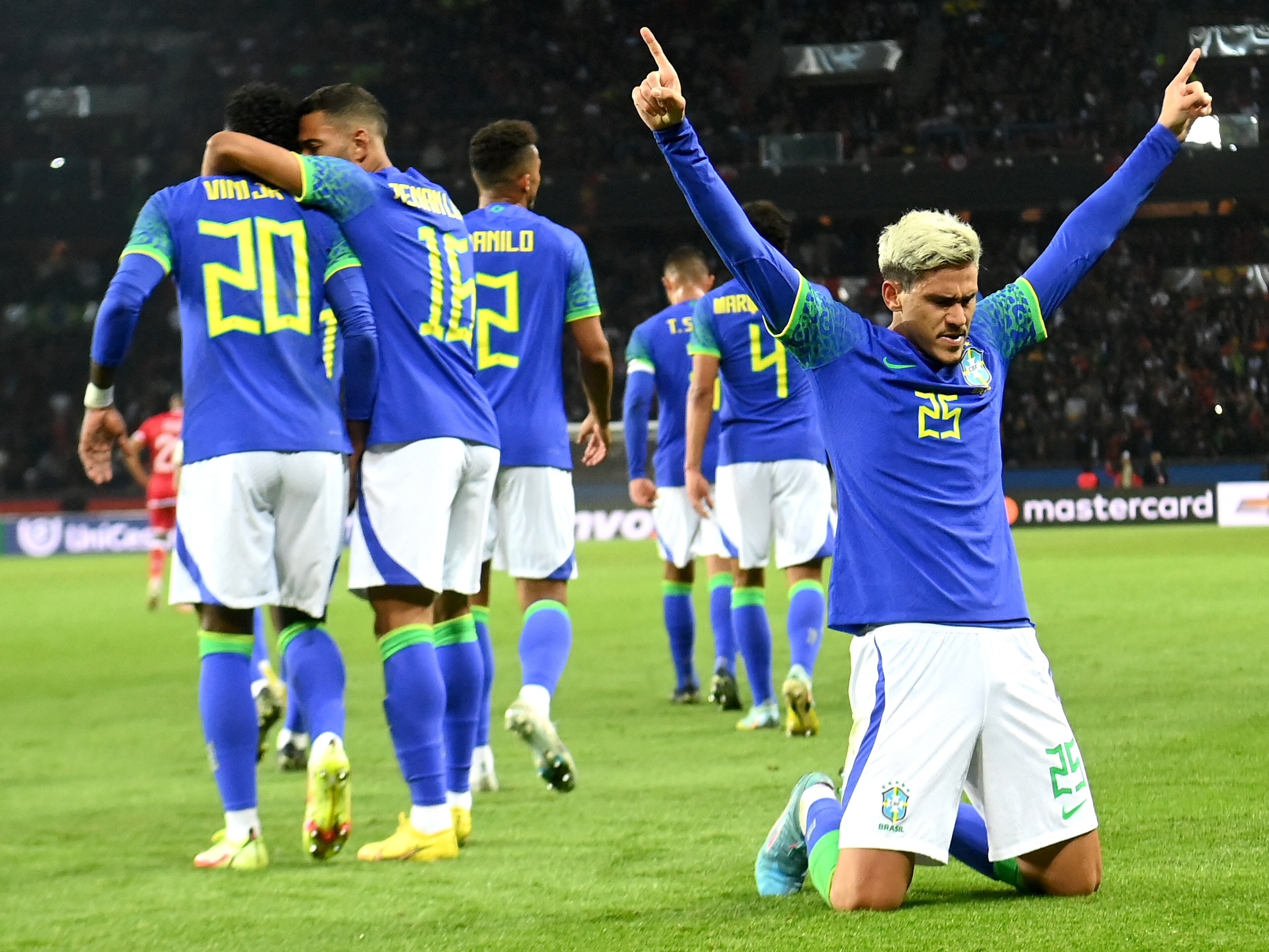 Brasil x Camarões: veja horário e onde assistir ao jogo da Copa ao vivo