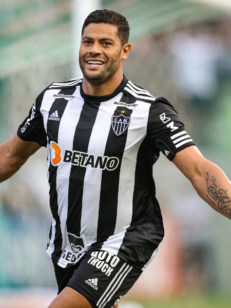 Hulk, do Atlético-MG, comemora seu gol sobre Athletic Club no Mineiro - Gilson Junio/AGIF