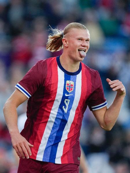 A Noruega, do artilheiro Erling Haaland, é uma das seleções perto de vaga para a Copa A Noruega, do artilheiro Erling Haaland, é uma das seleções perto de vaga para a Copa