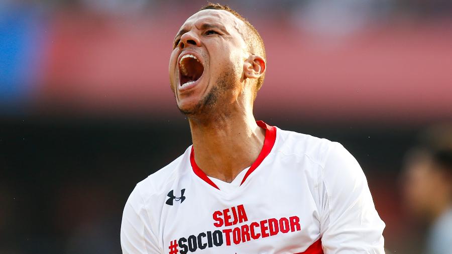Luis Fabiano quando jogava pelo São Paulo - Alexandre Schneider/Getty Images
