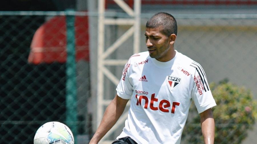Rojas tem contrato com o São Paulo até fevereiro do ano que vem - Divulgação/São Paulo