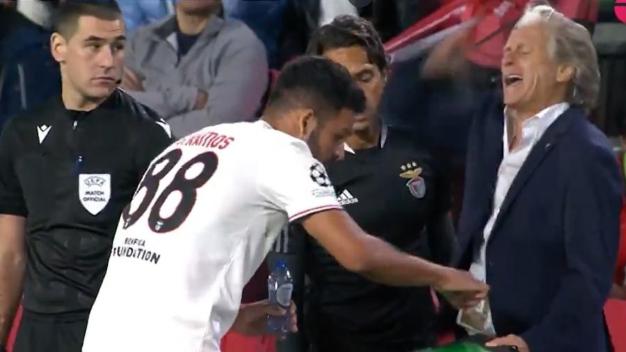Jorge Jesus dá bronca no atacante Gonçalo Ramos - Reprodução / TNT Sports