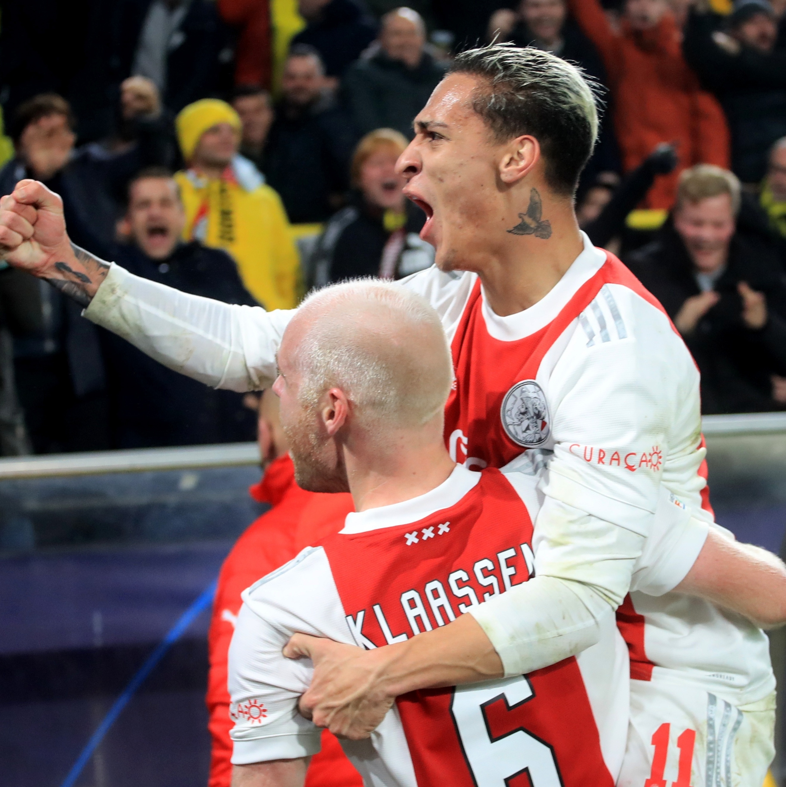 Liga dos Campeões: Antony comanda vitória do Ajax contra o Borussia