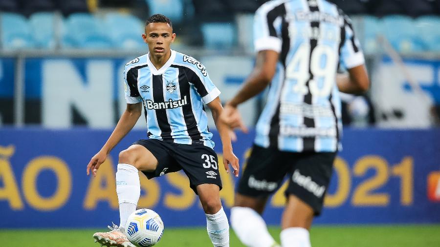 Vanderson deixa o Grêmio para atuar no Monaco, da França - Pedro H. Tesch/AGIF