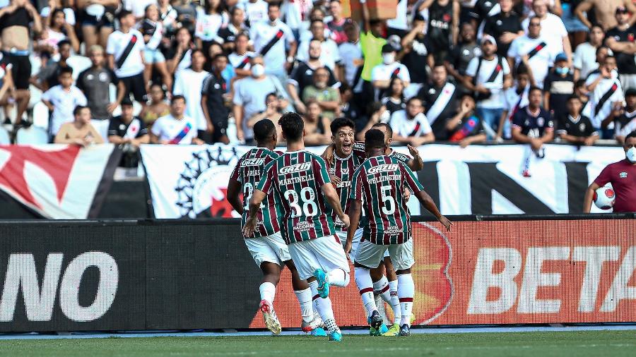 Cano, do Fluminense, celebra gol contra o Vasco, em clássico pelo Carioca - Lucas Merçon