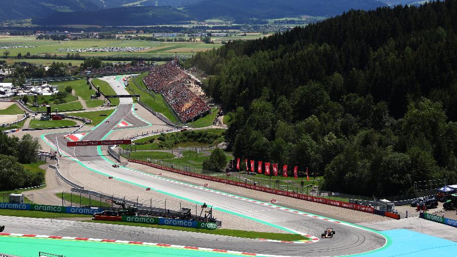 Max Verstappen em ação no GP da Áustria  - Clive Rose/Getty Images