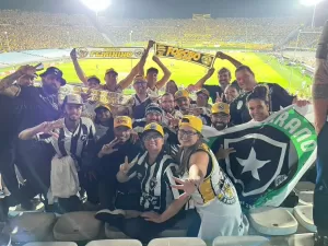 Medo de motorista fez torcida do Botafogo cruzar fronteira com Uruguai a pé