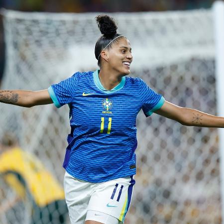 Amanda Gutierres, atacante do Palmeiras, comemora gol do Brasil contra a Austrália