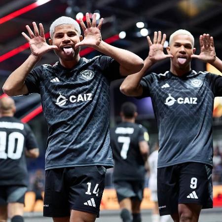 Lipão faz comemoração de Neymar após gol da Furia no Mundial da Kings League Lipão faz comemoração de Neymar após gol da Furia no Mundial da Kings League