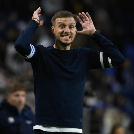 Martín Anselmi, técnico do Porto, elogia o Palmeiras antes de jogo pelo Super Mundial - MIGUEL RIOPA / AFP