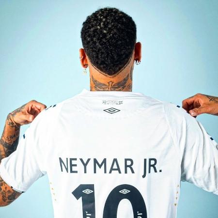 Neymar com a camisa do Santos - Reprodução/Santos FC