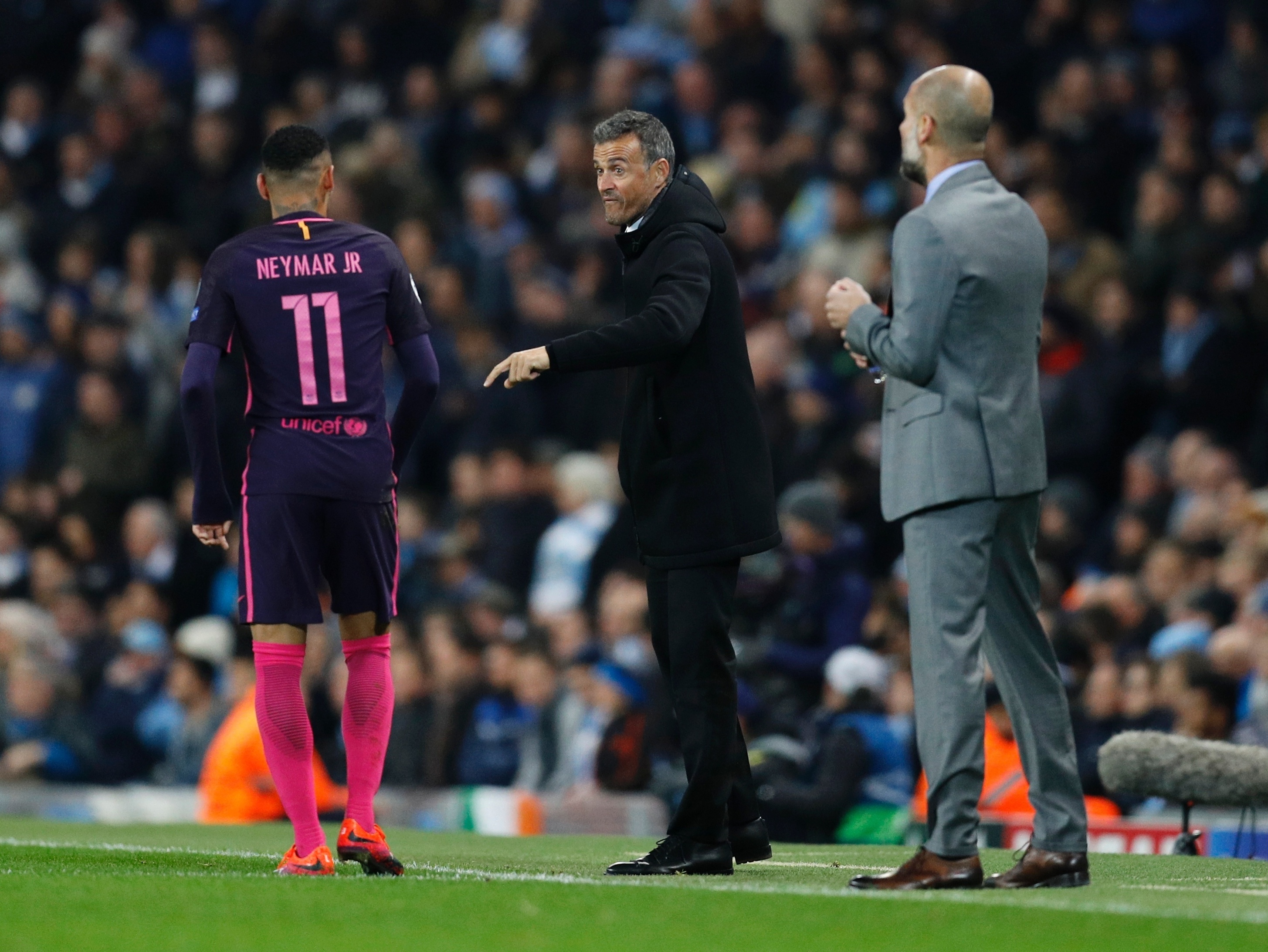 Especulado na seleção, Luis Enrique já irritou e elogiou Neymar no Barça -  Placar - O futebol sem barreiras para você
