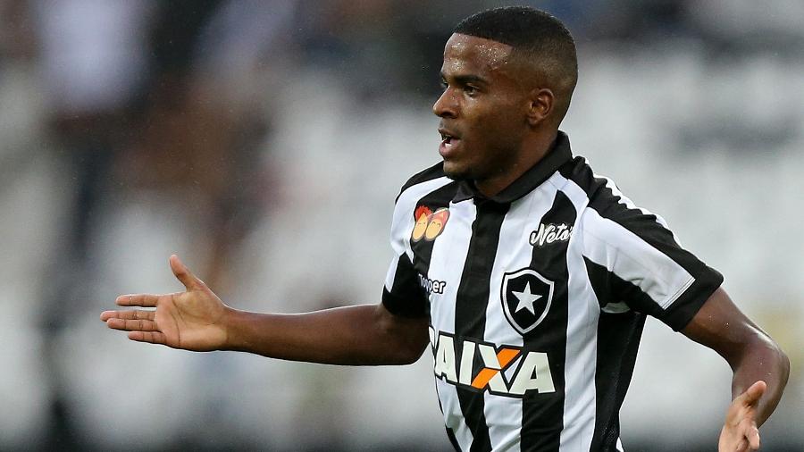 Cruzeiro terá que pagar R$ 11,5 ao Botafogo se quiser ficar com Ezequiel em definitivo - Vitor Silva/SSPress/Botafogo