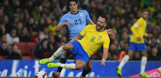 Pau cantou' e catimba em empate de Brasil x Argentina; veja reações -  16/11/2021 - UOL Esporte