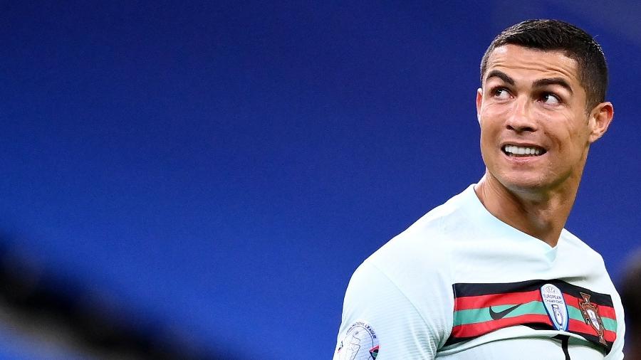 Cristiano Ronaldo testou positivo após partida entre Portugal e França, pela Liga das Nações, no domingo (11) - FRANCK FIFE / AFP