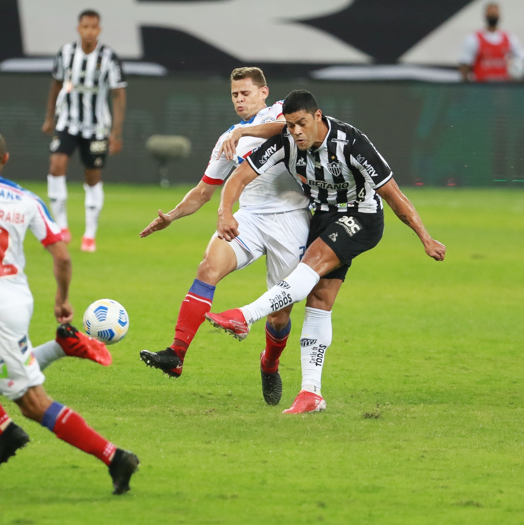 Bahia x Atlético-MG: veja onde assistir ao vivo, horário e escalações