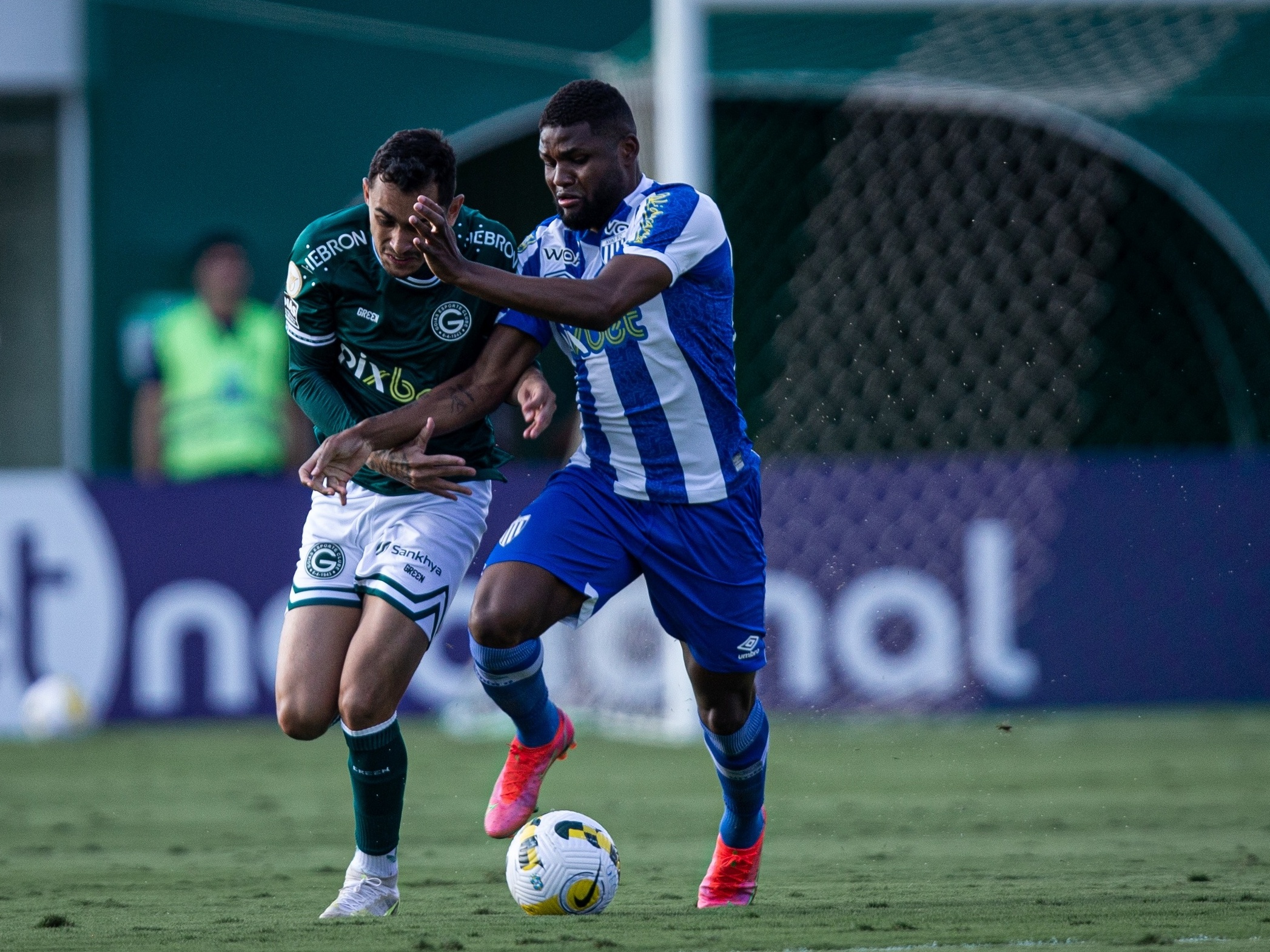 Botafogo-SP apresenta o meia-atacante Lucas Cardoso, ex-Cuiabá - Gazeta  Esportiva