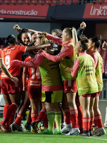 Sob mais holofotes que nunca, Brasileirão feminino entra em fase decisiva, Esportes