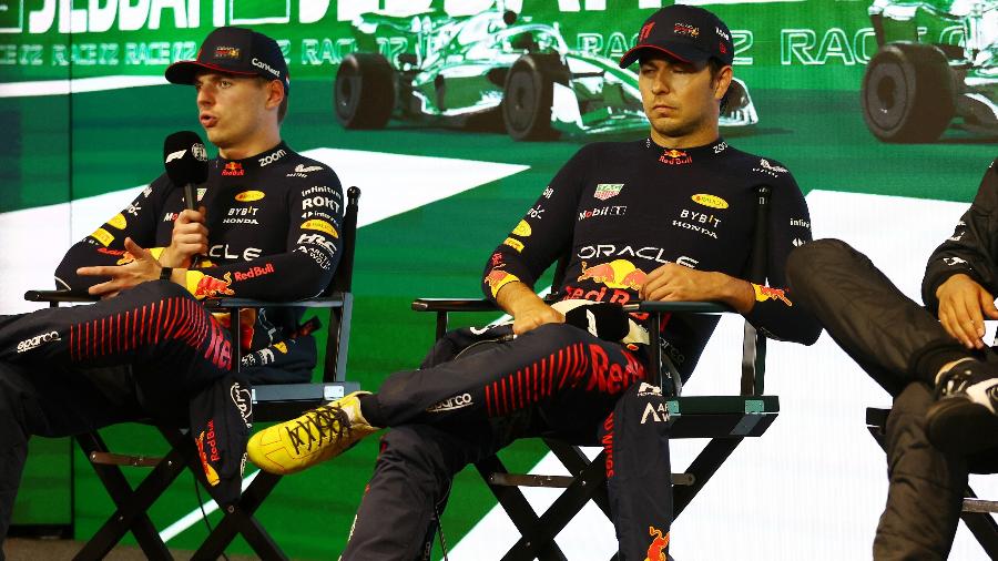 Max Verstappen e Sergio Pérez na entrevista coletiva após o GP da Arábia Saudita - Bryn Lennon/Getty Images