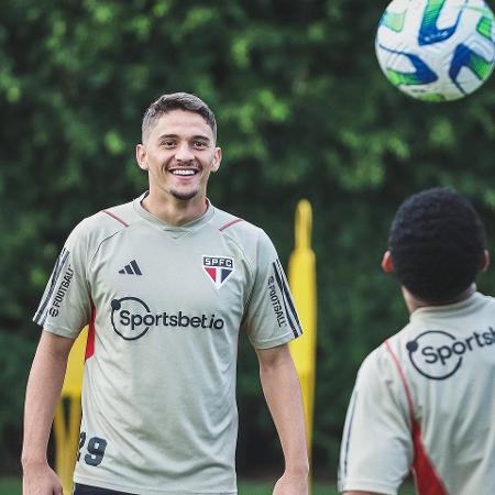 Pablo Maia durante treinamento do São Paulo