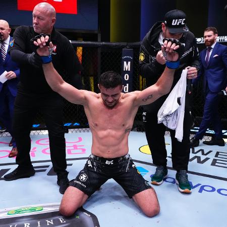 André Sergipano foi derrotado por rival russo no UFC Kansas City - Jeff Bottari/Zuffa LLC via Getty Images