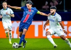 VAR anula pênalti, e PSG só empata com PSV em casa na Champions - EYE4images/NurPhoto via Getty Images