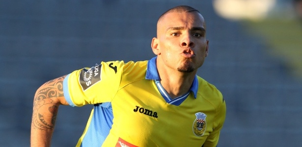 Maurides foi vice-artilheiro do Arouca e tem contrato com Inter até junho de 2017 - Divulgação/Arouca