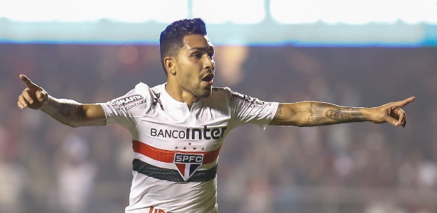 Petros foi titular nos sete jogos disputados com a camisa do São Paulo - Marcello Zambrana/AGIF