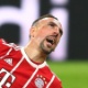 Ex-Bayern defende Ancelotti e critica Ribéry: "Acha que é CR7 ou Messi"