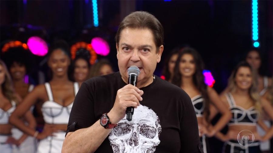 Por determinação da Globo, o apresentador Fausto Silva exibiu "direito de resposta" do Flamengo em seu programa este domingo  - Reprodução/Globo
