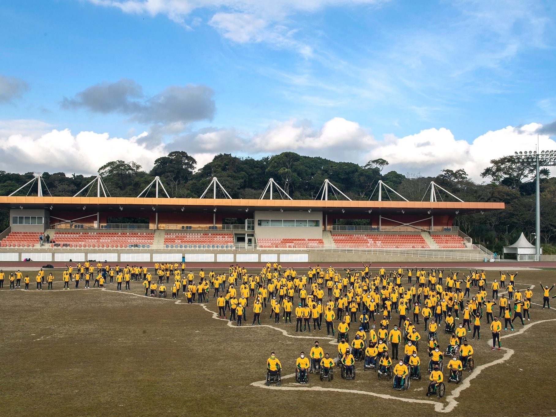 Velódromo do Parque Olímpico recebe atletas do Brasil e do exterior no Rio  Grappiling de luta livre esportiva — Ministério do Desenvolvimento e  Assistência Social, Família e Combate à Fome