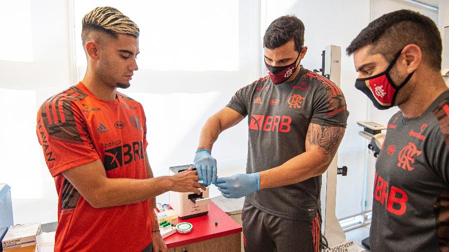 Andreas Pereira fez exames no Ninho do Urubu - Alexandre Vidal / Flamengo