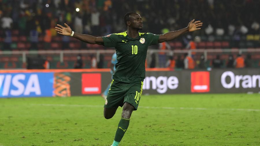 Sadio Mané comemora gol pela seleção de Senegal - Ayman Aref/picture alliance via Getty Images