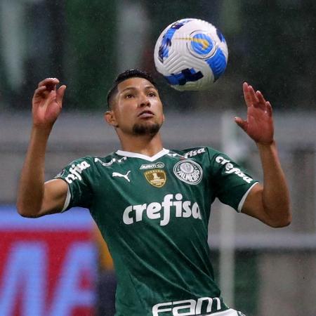 Rony em ação com a camisa do Palmeiras na partida contra o Atlético-MG - Amanda Perobelli/Reuters