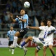 Com falha de Volpi, Grêmio empata a 3ª seguida na Sul-Americana, mas avança