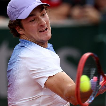 Transmissão ao vivo de João Fonseca x Herbert em Roland Garros: veja onde assistir