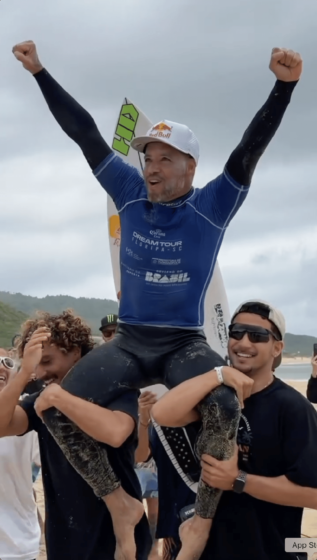 Adriano de Souza vence etapa aos 38 anos - undefined