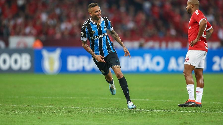 Luan comemora gol pelo Grêmio na atual temporada - LUCAS UEBEL/GRÊMIO FBPA
