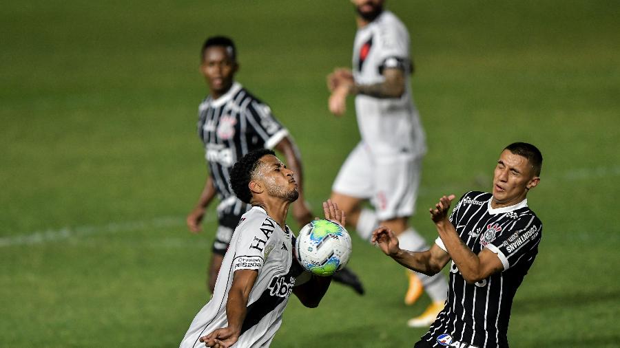 Vasco e Corinthians se enfrentam pelo Campeonato Brasileiro-2020, em jogo antecipado a pedido da TV Globo - Thiago Ribeiro/AGIF