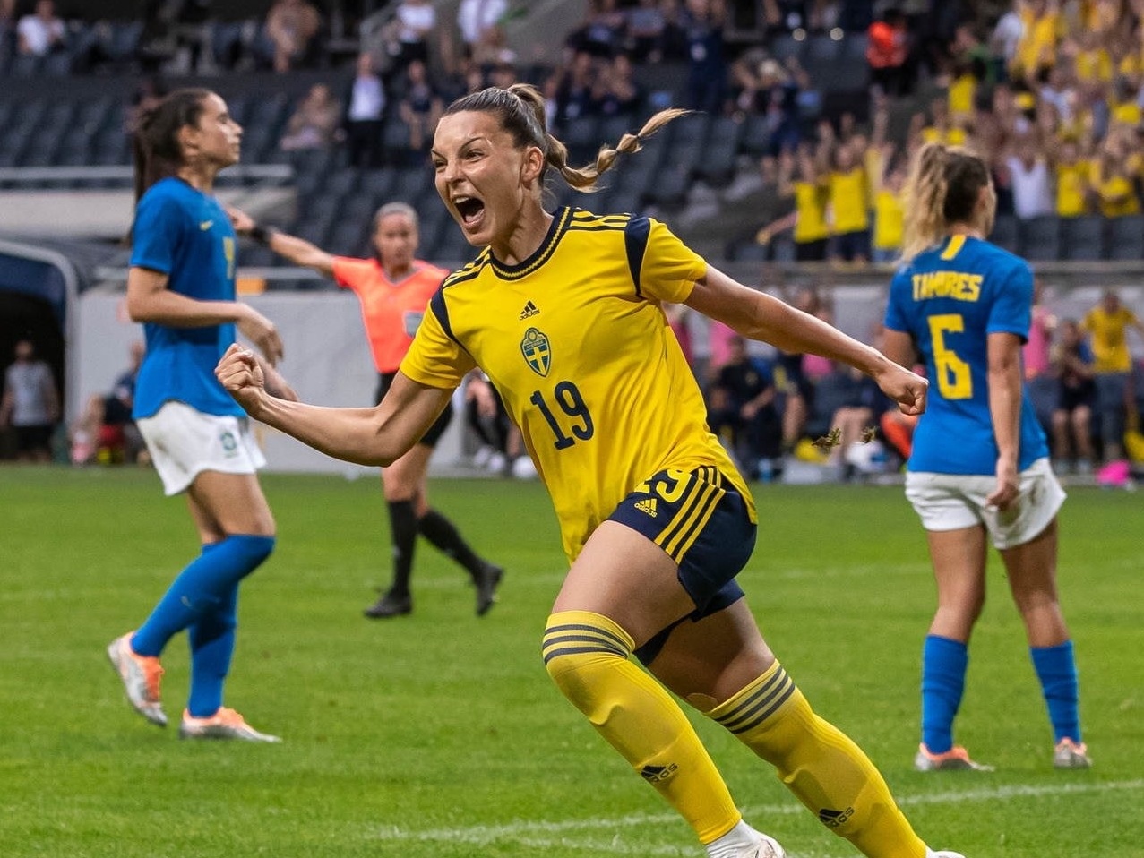 Futebol Feminino: Suécia apurou-se para as meias no último minuto do tempo  regulamentar