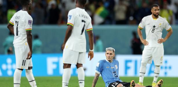 Uruguaios Varela e Pumita se reveem pela 1ª vez após Copa no Fla x