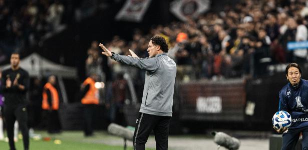Corinthians inicia Campeonato Brasileiro enfrentando técnico adversário de 2023.