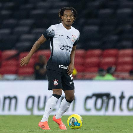 Carillo, meio-campista do Corinthians