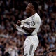 Vini Jr. faz dois e comanda virada do Real contra o Atl&eacute;tico de Madri