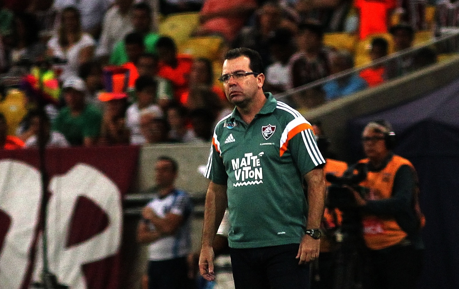 Enderson Moreira orienta a equipe do Fluminense contra o Paysandu pela Copa do Brasil - Nelson Perez/ Fluminense FC