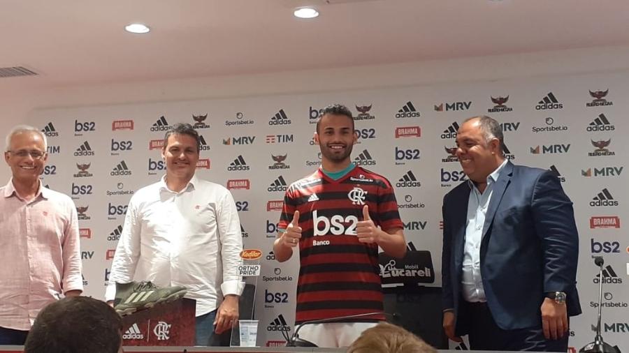 Thiago Maia é apresentado como reforço do Flamengo - Leo Burlá / UOL